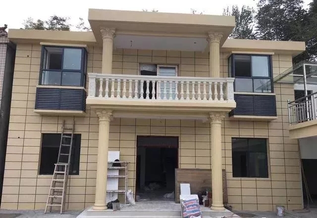 農村自建房巧用羅馬柱，讓房子高端大氣還不貴！
